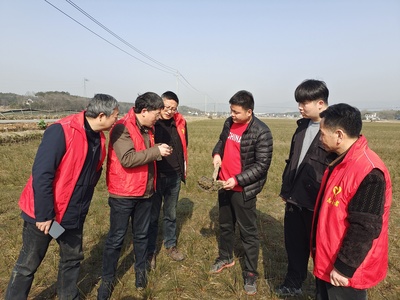 【一改兩為系列報道9】太湖縣農(nóng)技人員奏響志愿服務(wù)&ldquo;春耕曲&rdquo;